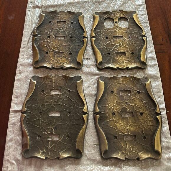 Vintage ornate Carriage House Triple Light Switch Cover Plate Brass bronze set 4 - Picture 9 of 10